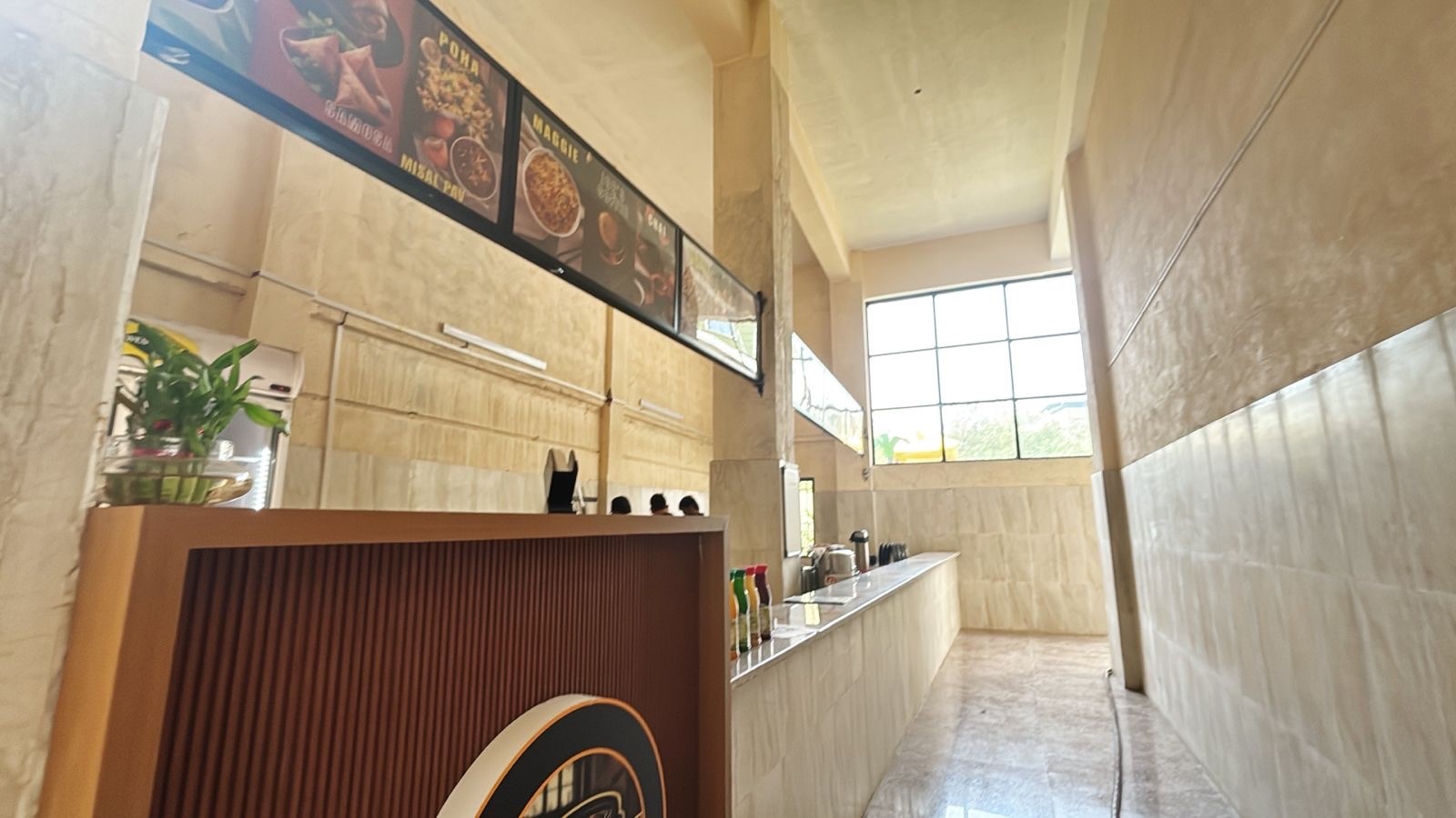 Joe's Cafe Counter
